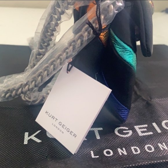 - Kurt Geiger London Mini Kensington Crossbody Bag - Picture 4 of 11